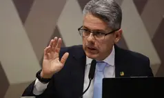 Relator de CPI reage ao STF e expõe tensão entre poderes