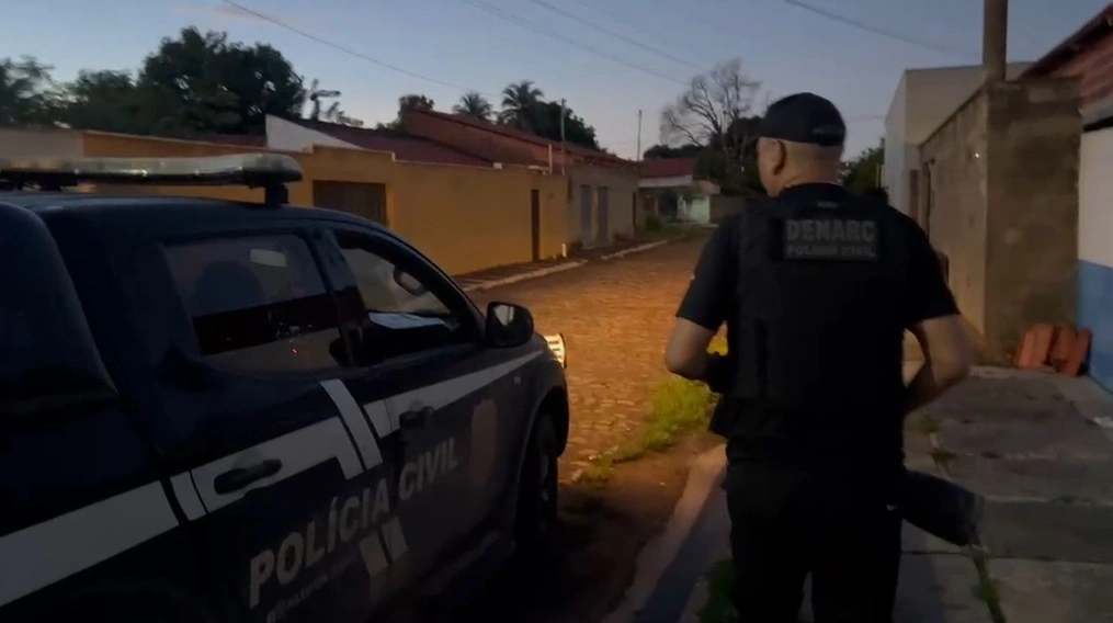 Operação prende suspeitos e apreende armas de fogo em Pau d’Arco do Piauí