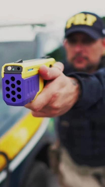 PRF usa arma de choque para conter motorista em fuga em Floriano