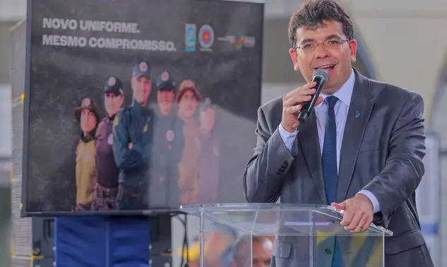 Bancada do Piauí apresenta projeto para zerar taxas sobre energia solar