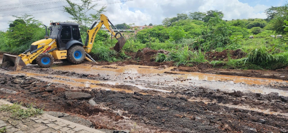 Reparo da Avenida Henry Wall zona sul de Teresina