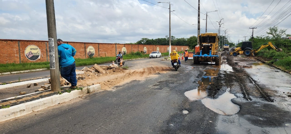 Reparo da Avenida Henry Wall zona sul de Teresina