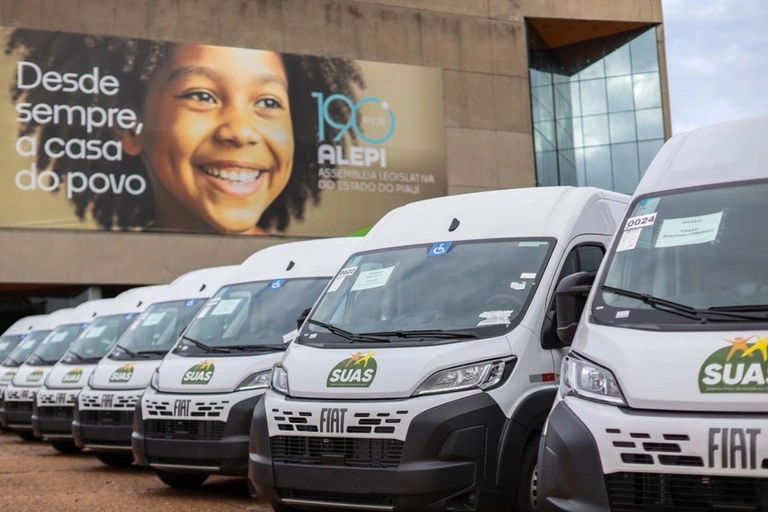 Vans adaptadas do MDS para fortalecem a assistência social no Piauí