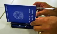 Pesquisa Genial/Quaest mostra que 68% dos brasileiros são a favor da escala 6x1