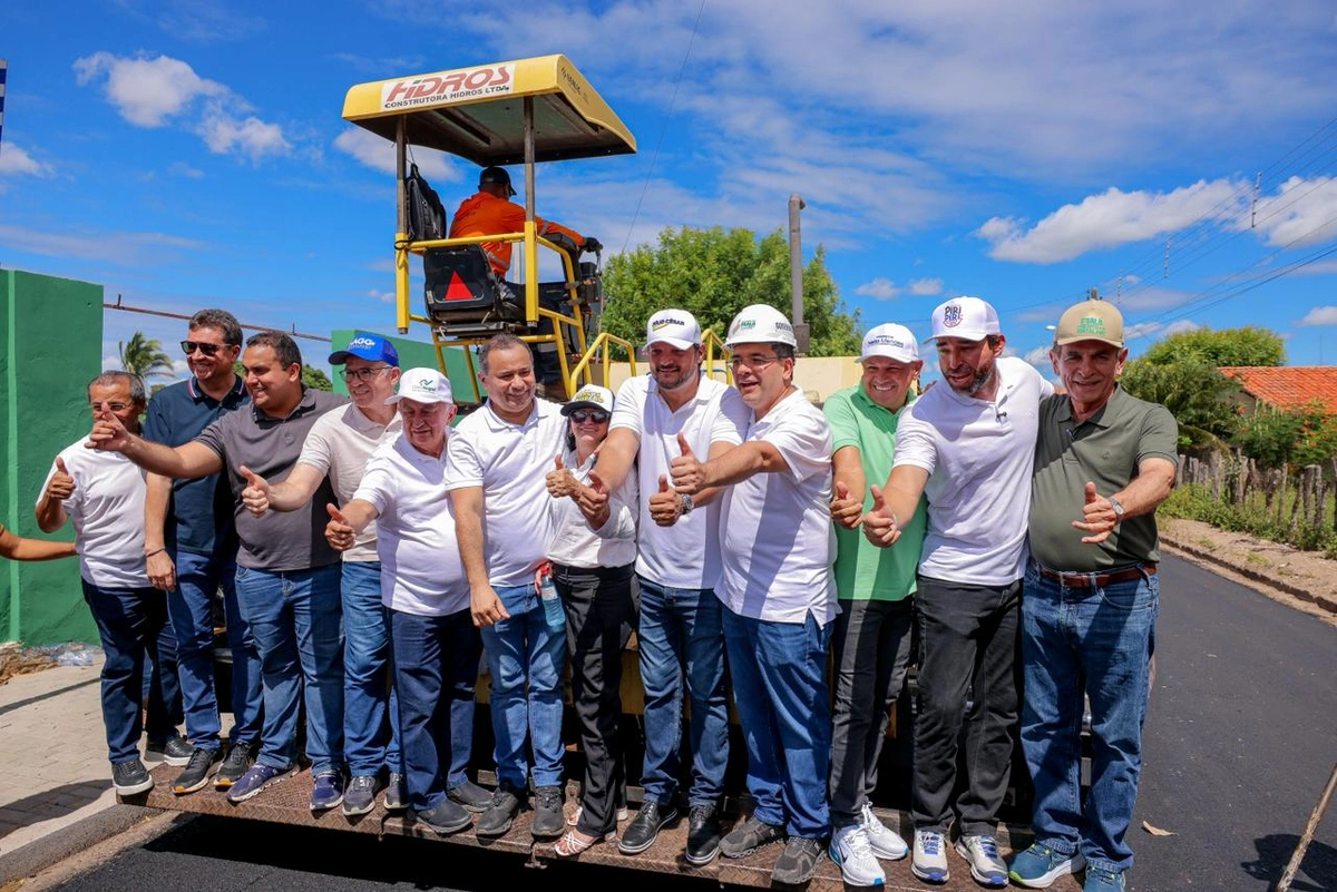 Em Beneditinos, Rafael Fonteles destaca investimento histórico em pavimentação de ruas e nova rodovia de R$ 40 milhões