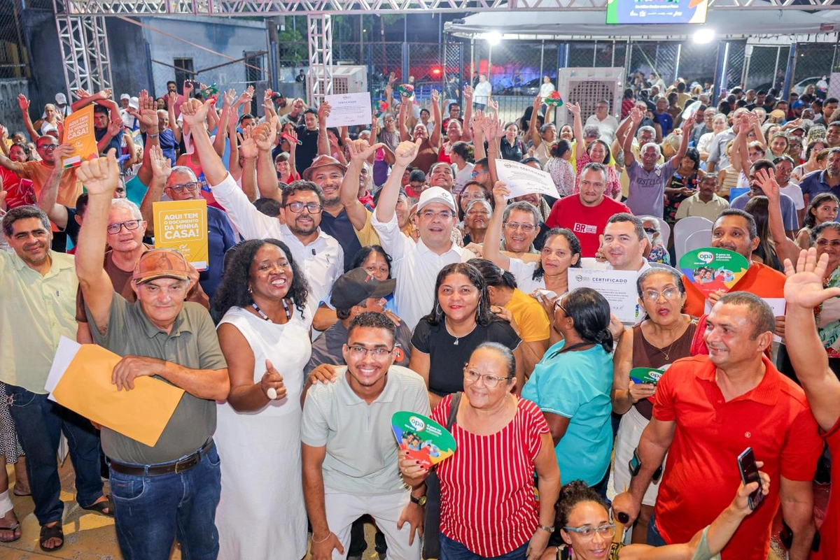 Governo do Estado entrega 894 registros na zona norte de Teresina; região já soma 18 mil imóveis regularizados