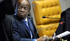 Joaquim Barbosa enfrenta turbulência no DC após imposição de pré-candidatura presidencial