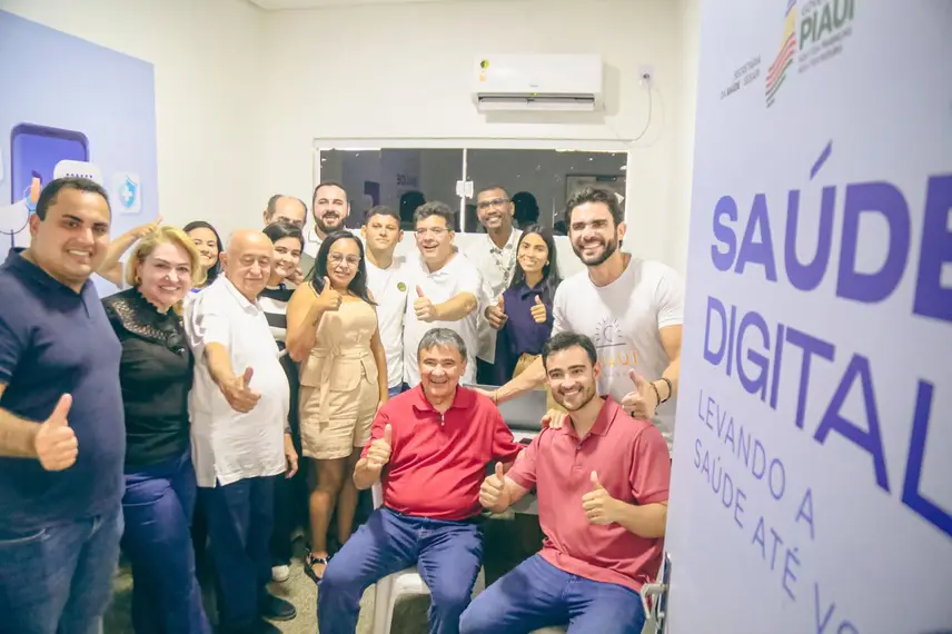 Rafael entrega obras, asfalto e saúde digital em cidades do Sul do Piauí
