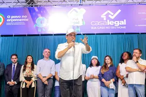 Rafael Fonteles em solenidade de entregas do OPA e do Casa Legal (Foto: Gabriel Paulino)