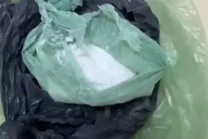 Sacola contendo cocaína em Simplicio Mendes (Foto: PM-PI)
