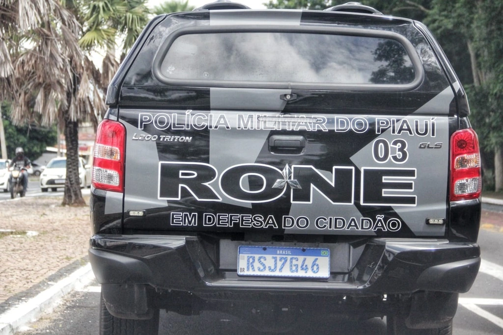 Viatura da PM-PI (RONE)