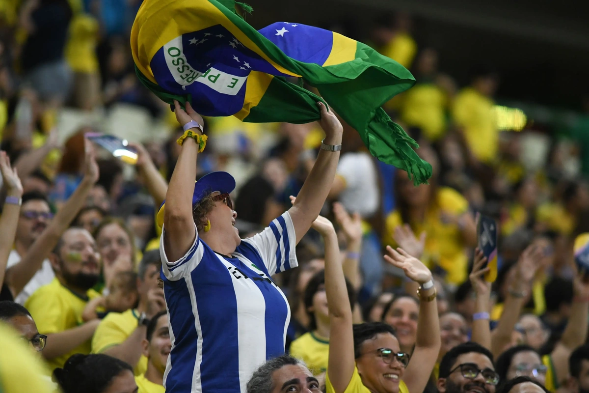 Brasil e Estados Unidos se enfrentam na Arena Castelão