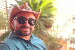 Cantor piauiense Jailson Luz Leal, de 37 anos, morreu em um grave acidente de trânsito (Foto: Reprodução)