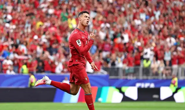 Ronaldo faz história, Croácia reage e grupos K e L ganham contornos decisivos na Copa