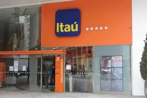 Fachada de uma das agências do banco Itaú (Foto: Reprodução)