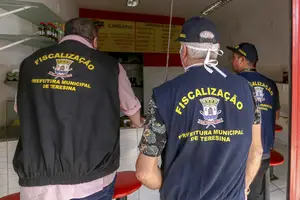Fiscais da prefeitura de Teresina (Foto: Reprodução)