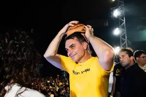 Flávio Bolsonaro participa de ato político na Paraíba em março (Foto: Rede Social)