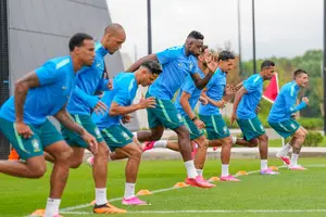 Jogadores da Seleção durante o último treino de preparação no CT Columbia Park para o jogo contra a Escócia (Foto: Nelson Terme/ CBF)