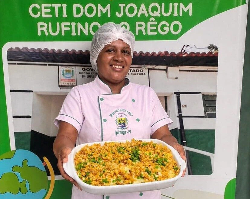 Mônica Maria Soares de Sousa, merendeira do Centro Estadual de Tempo Integral (Ceti) Dom Joaquim Rufino do Rêgo, em Ipiranga do Piauí