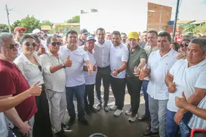 Rafael Fonteles inaugura asfalto que beneficia uma das maiores comunidades rurais de Paquetá (Foto: João Albert)