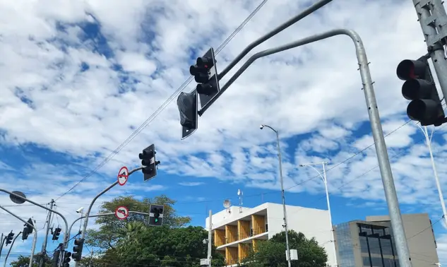 Semáforos inteligentes chegam à Frei Serafim e colocam o trânsito à prova