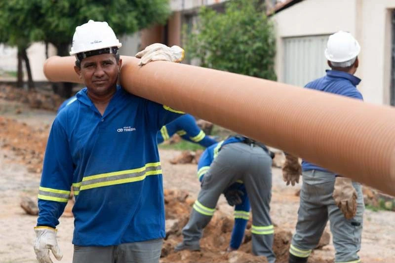 Trabalhador da Águas de Teresina