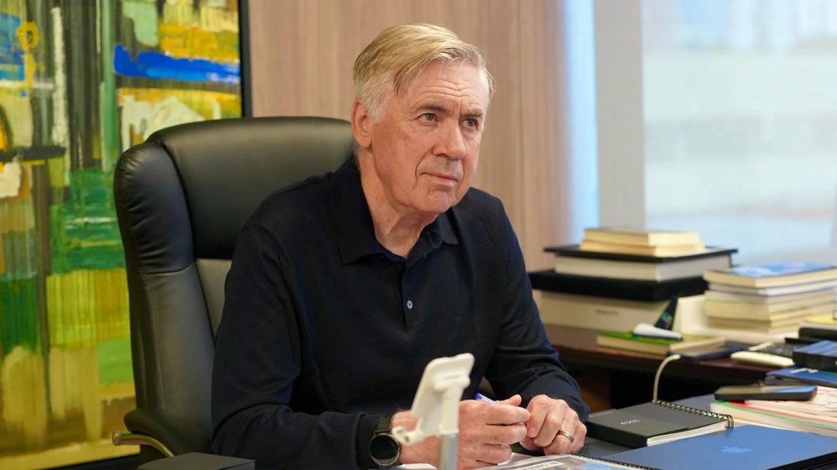 Ancelotti se reuniu com o Departamento de Seleções, na sede da CBF