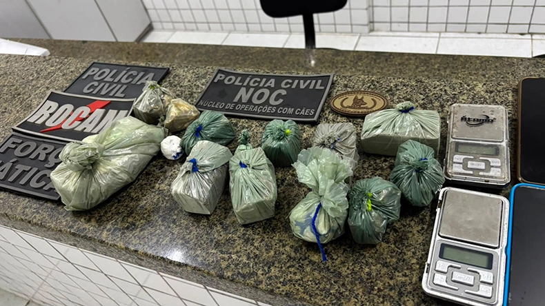 Operação contra o tráfico prende quatro em Parnaíba; drone flagra suspeito descartando maconha