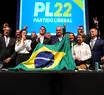 Flávio Bolsonaro anuncia Alfredo Gaspar como candidato a vice na chapa à Presidência