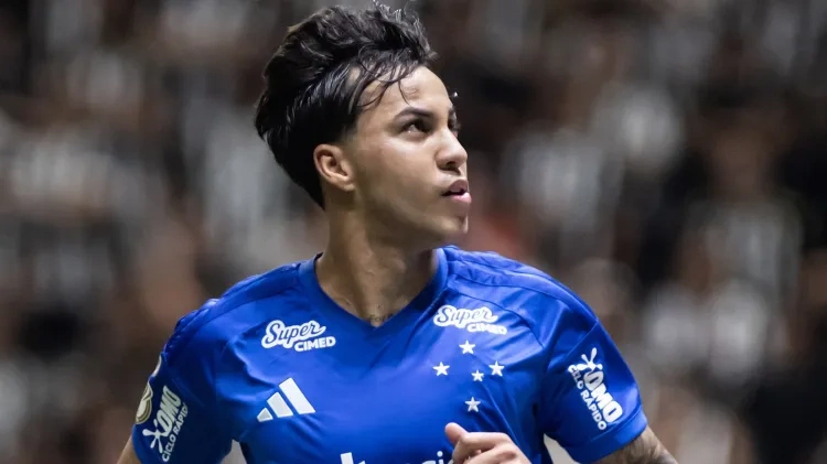 Kaio Jorge, do Cruzeiro, comemora gol contra o Atlético-MG, pela Copa do Brasil